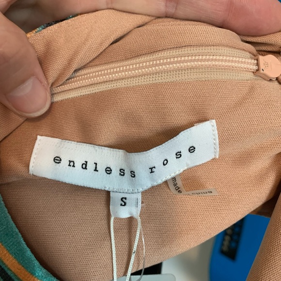 Endless Rose Multi colored striped High-neck dress.Velvet. Size: Small. Adorable - Picture 6 of 8